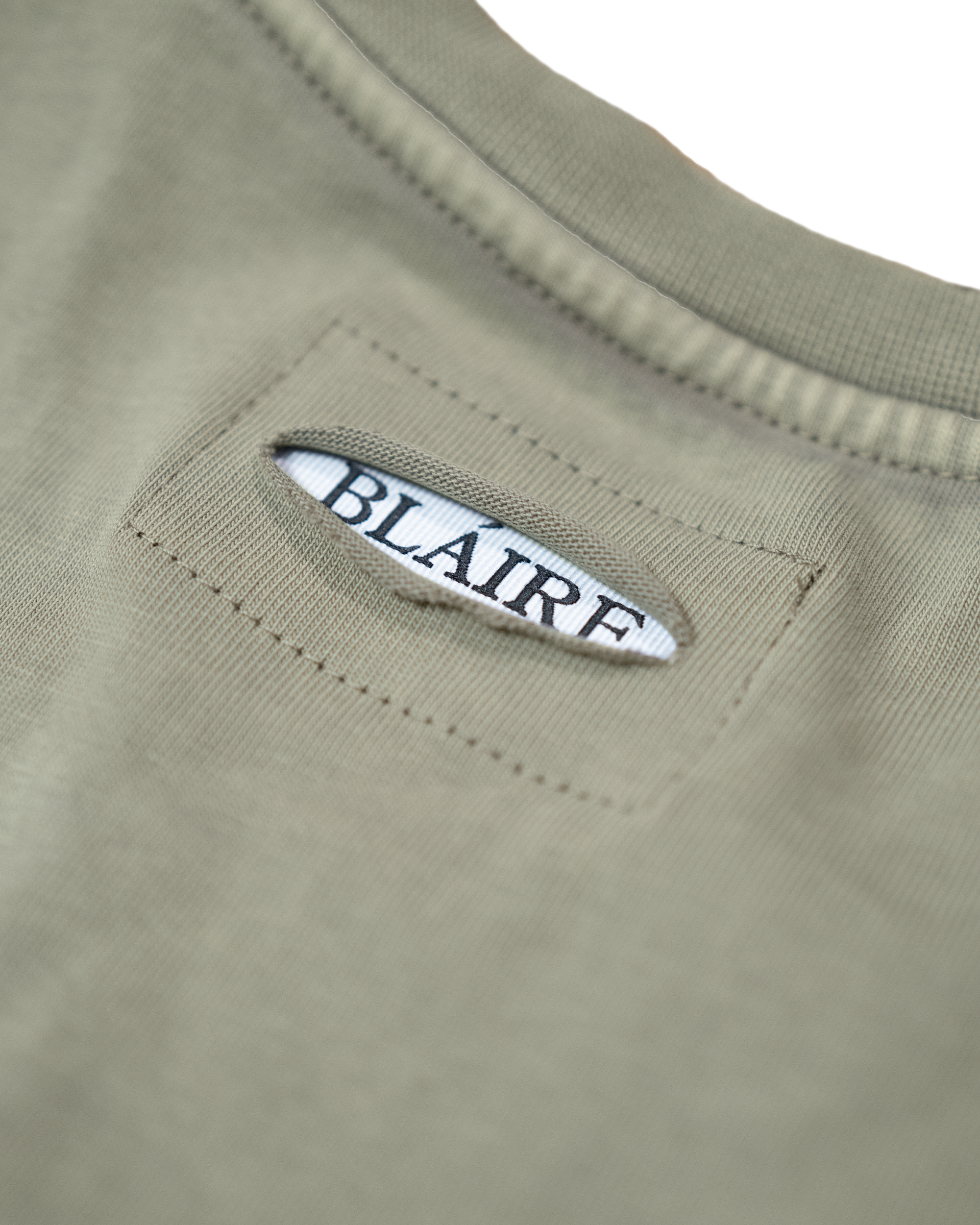 AGED SIGNET TEE Image 7