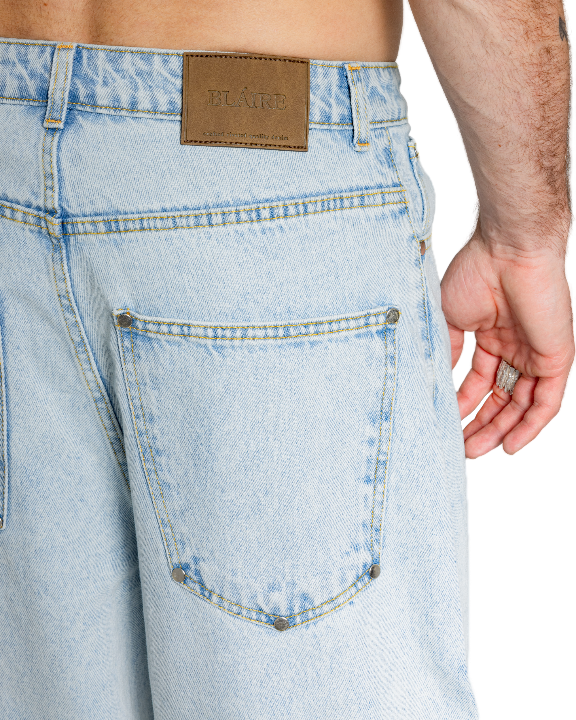 EVERGREEN ULTRA LOOSE DENIM Image 3