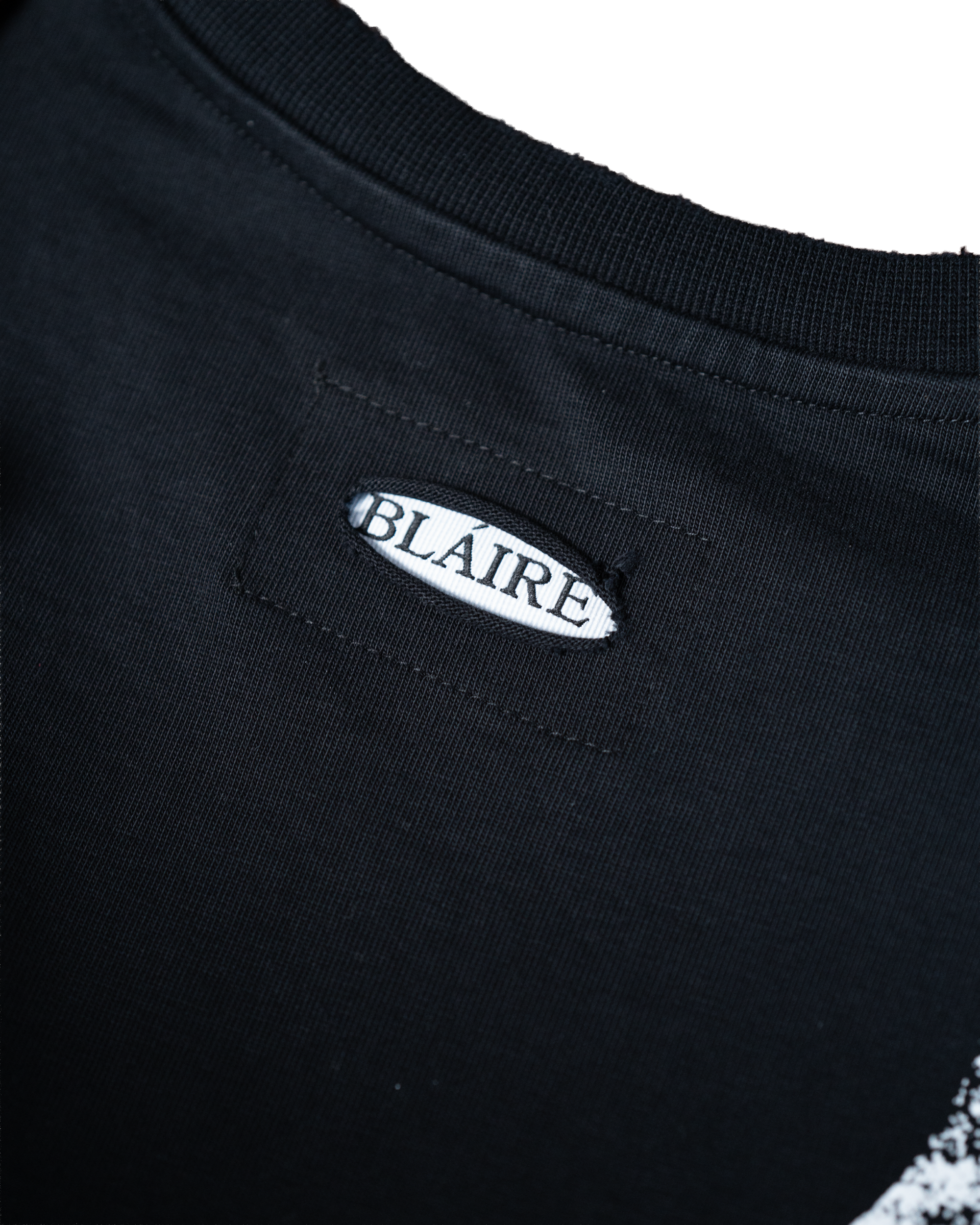 AGED SIGNET TEE Image 3