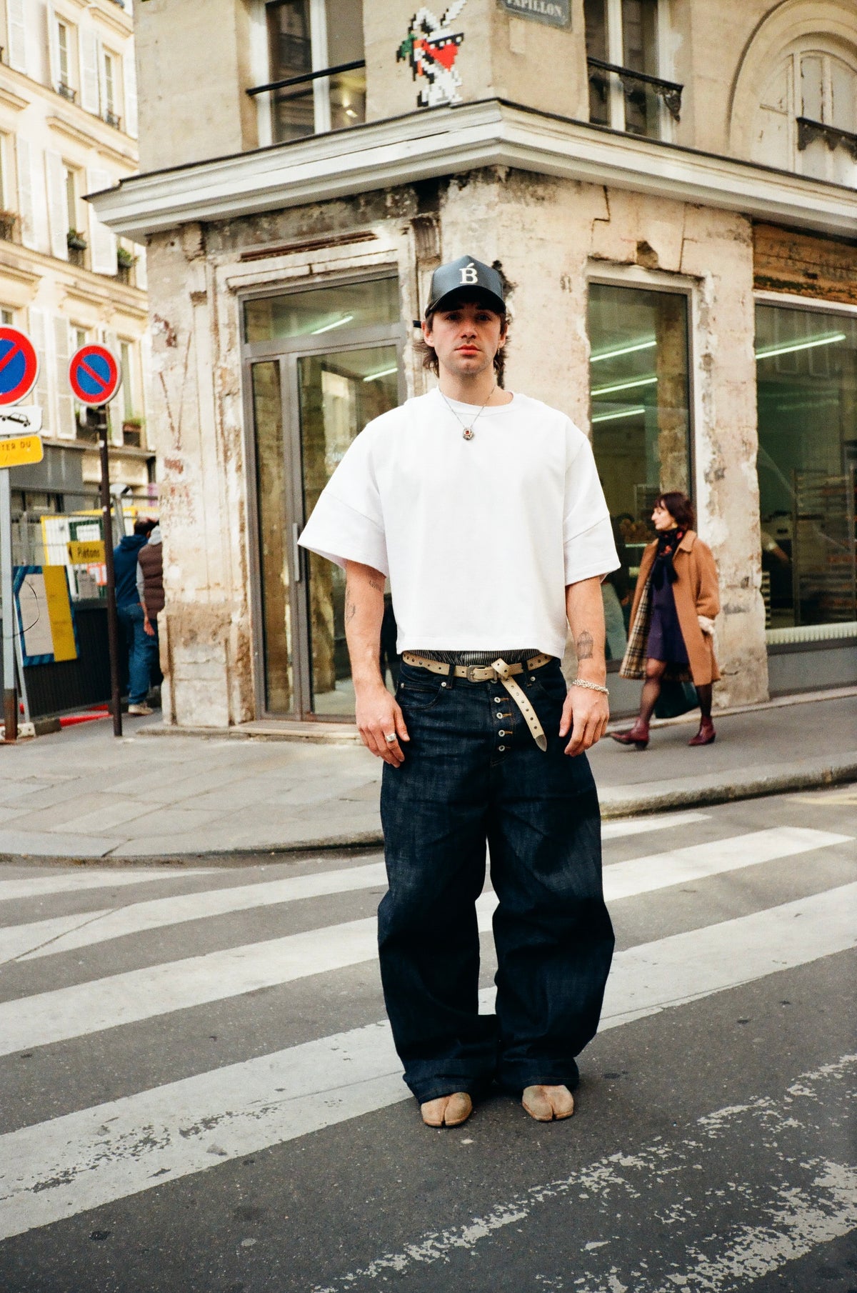 EVERGREEN TRIPLE ARM BOXY TEE — 4