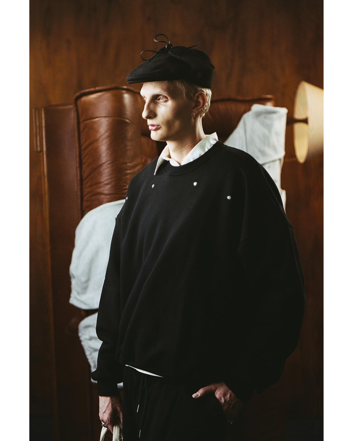 EVERGREEN LOOSE METAL RIVET CREWNECK — 5