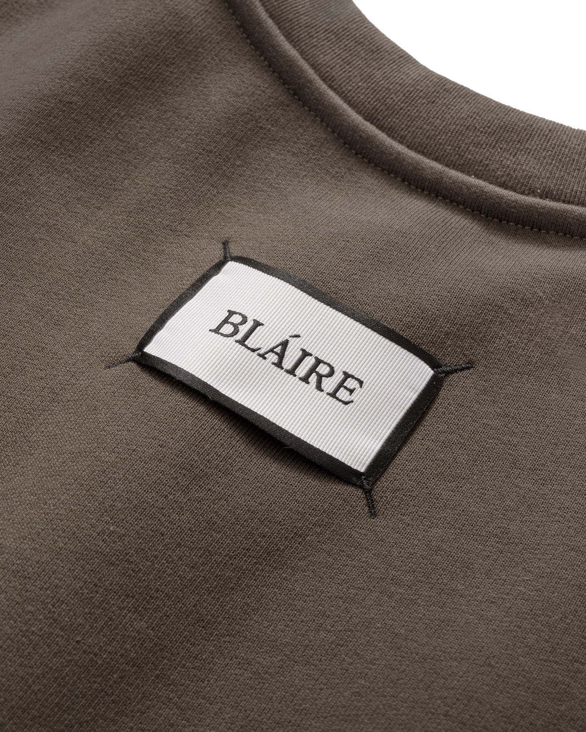 EVERGREEN LOOSE METAL RIVET CREWNECK — 4