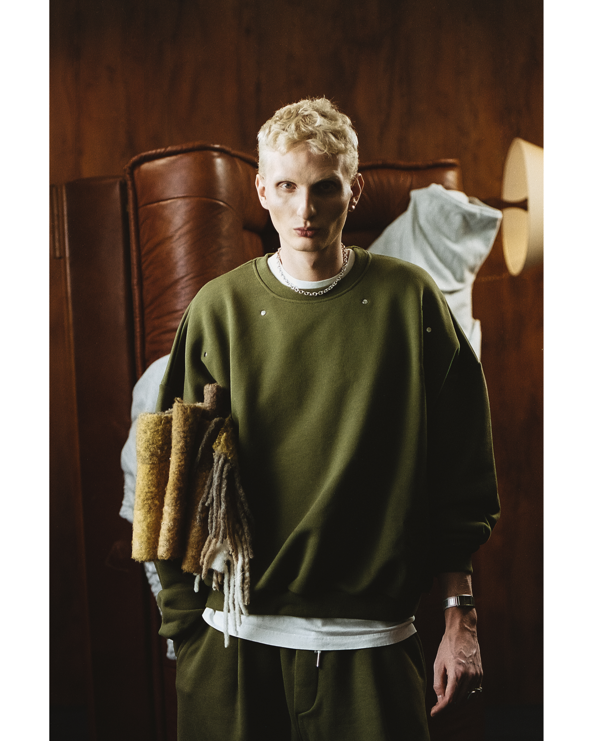 EVERGREEN LOOSE METAL RIVET CREWNECK — 4