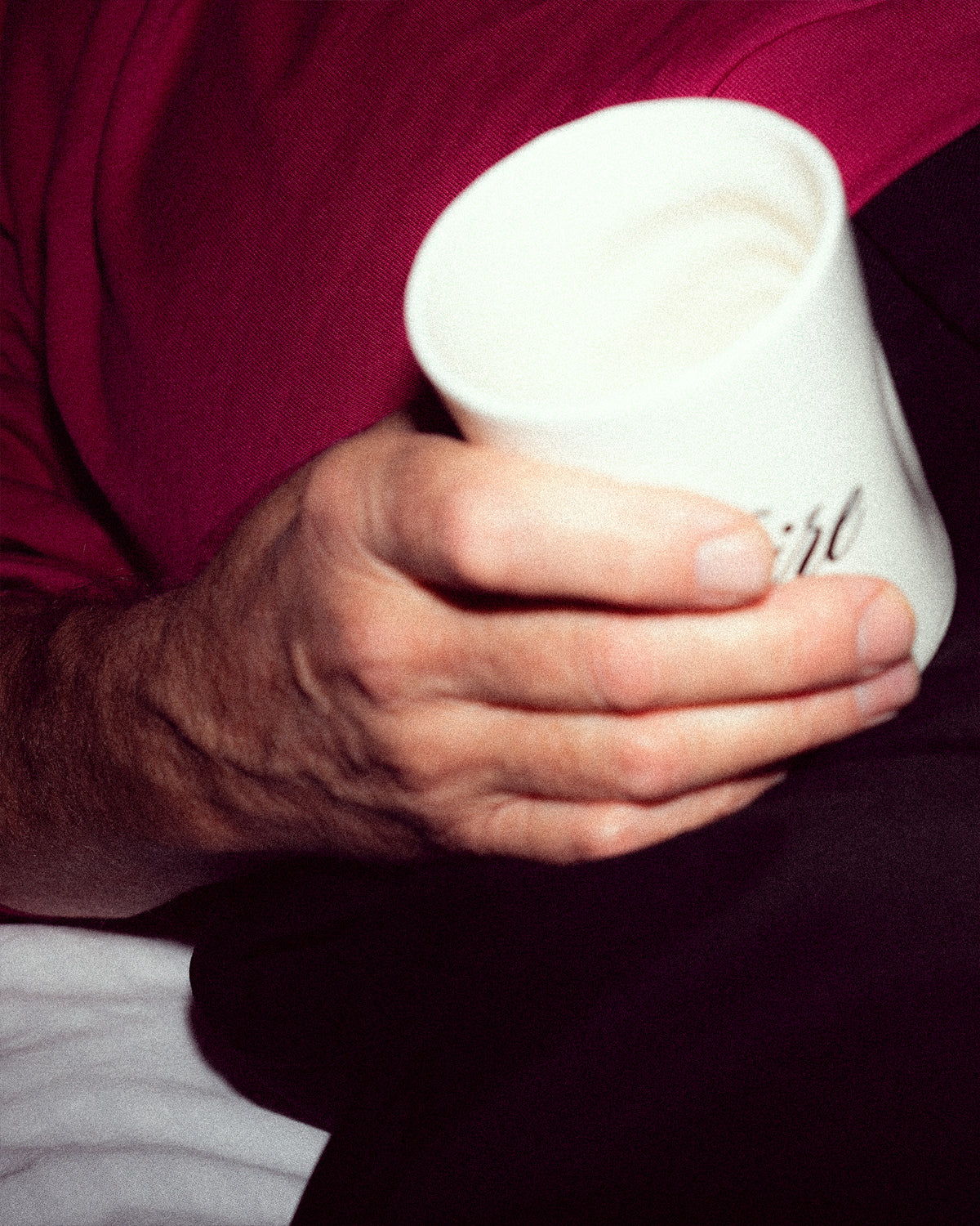 HUGGER RIVET MUG — 4