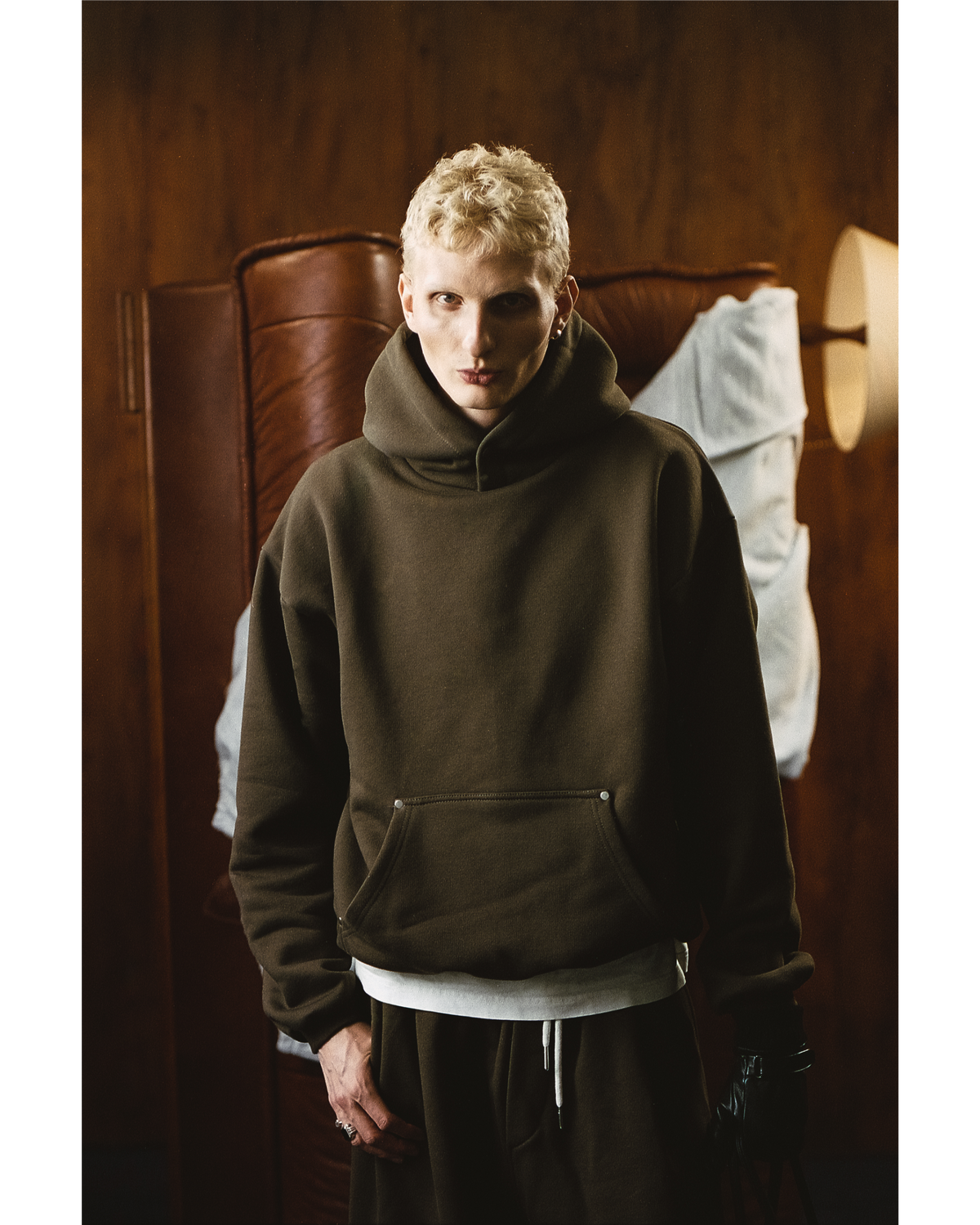 EVERGREEN METAL RIVET HOODIE — 4