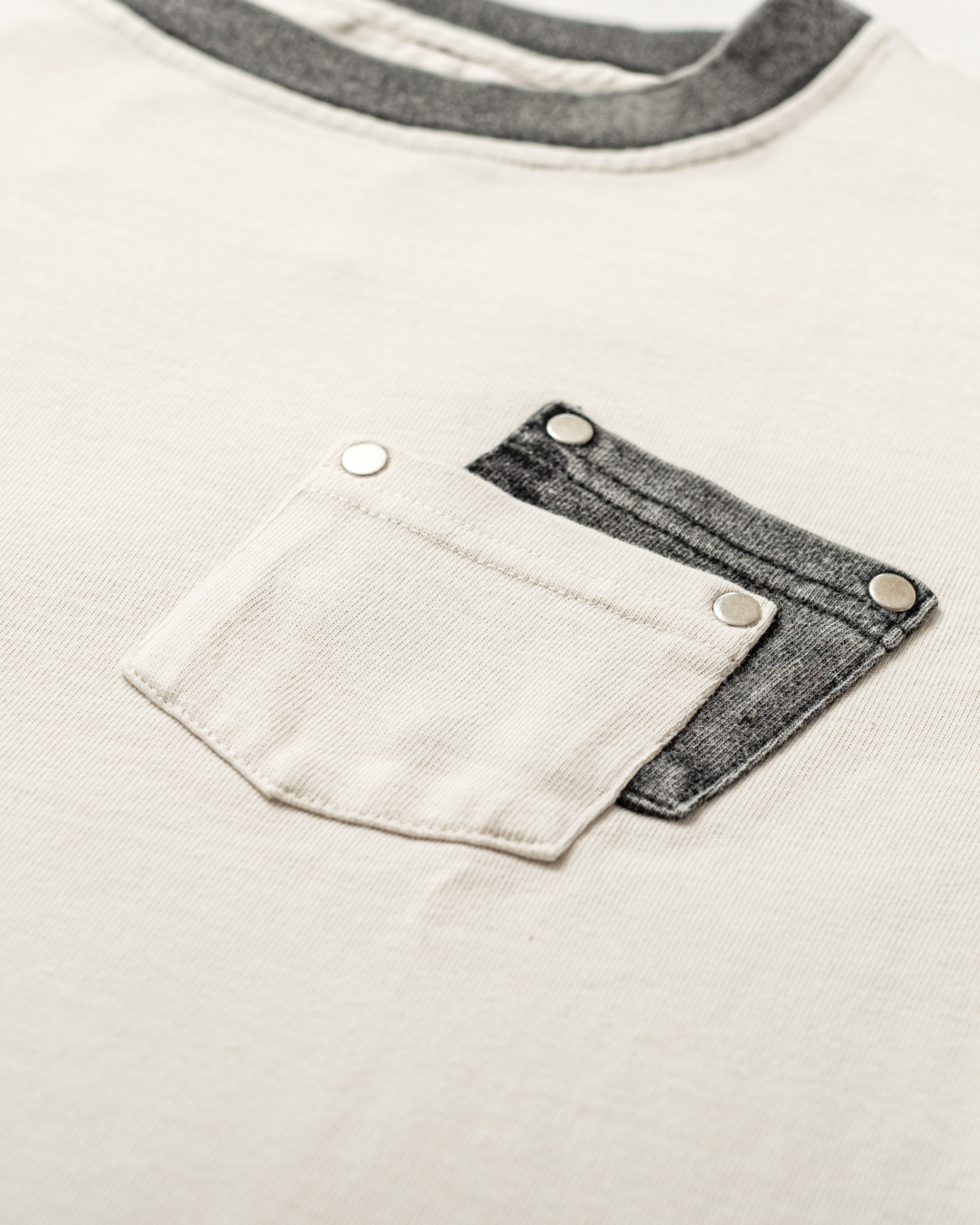 DOUBLE POCKET BABY TEE Image 3