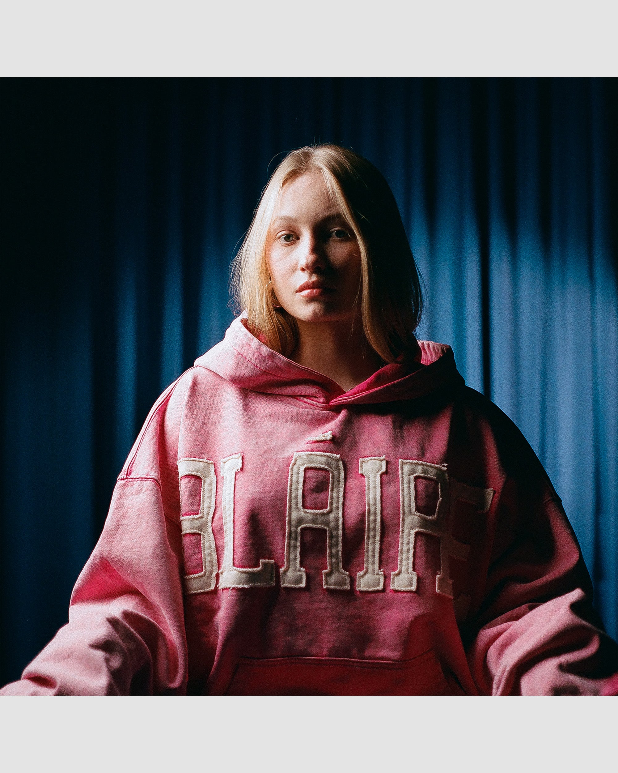 APPLIQUE HOODIE Image 6
